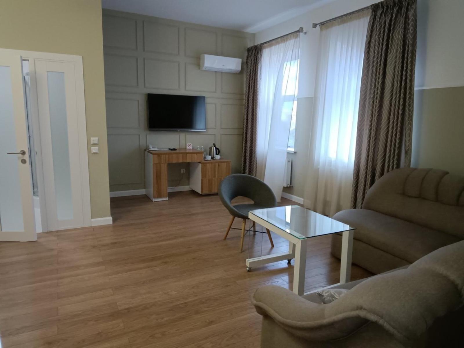 קרופיבניצקי Gosudar Hotel מראה חיצוני תמונה