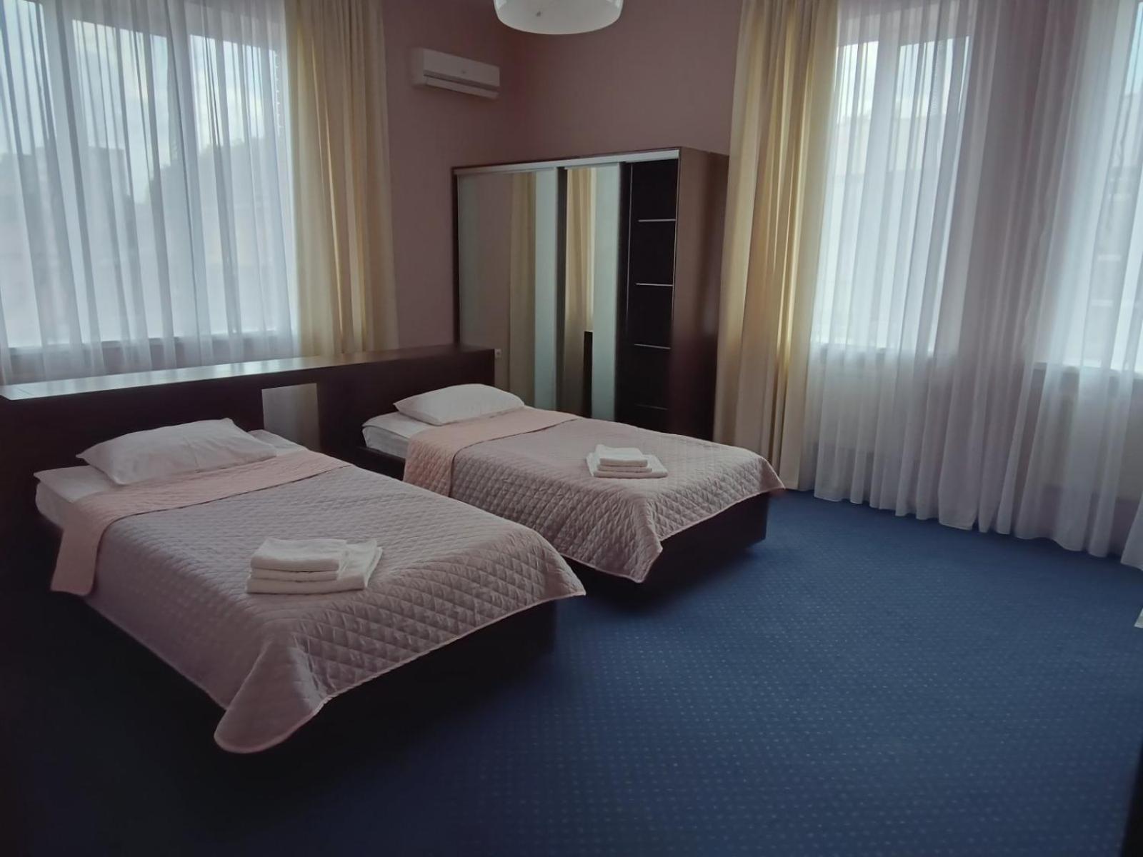 קרופיבניצקי Gosudar Hotel מראה חיצוני תמונה