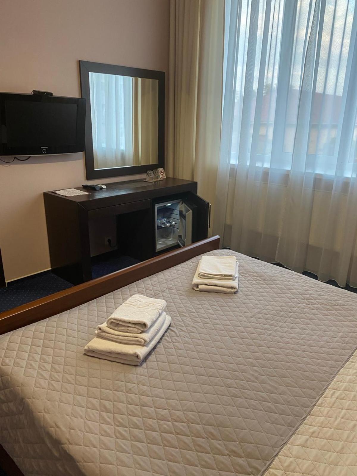 קרופיבניצקי Gosudar Hotel מראה חיצוני תמונה