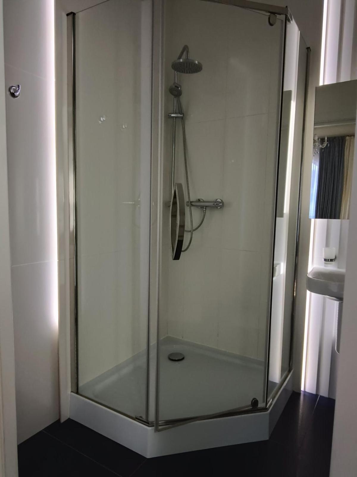 קרופיבניצקי Gosudar Hotel מראה חיצוני תמונה